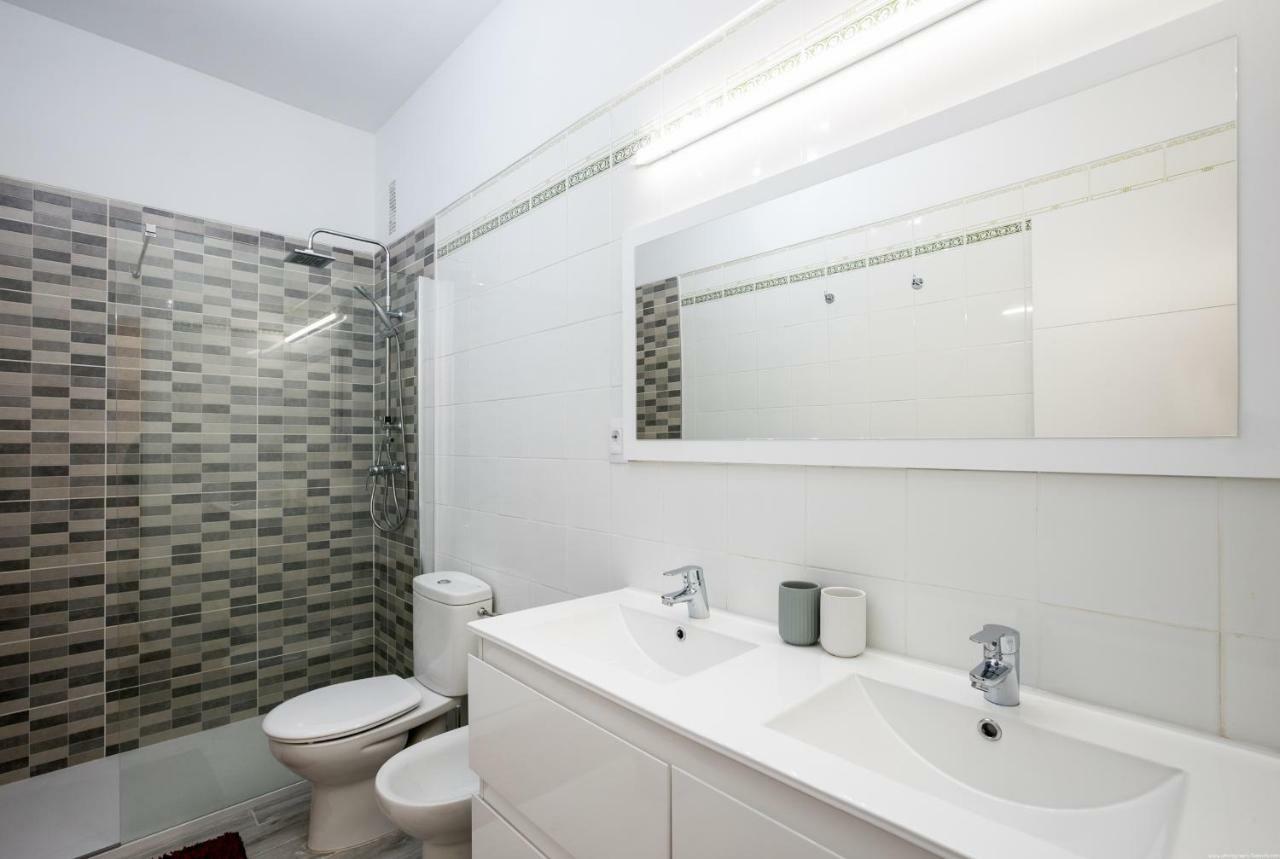 Spacious & Stylish Apartment Los Cristianos Los Cristianos  Luaran gambar