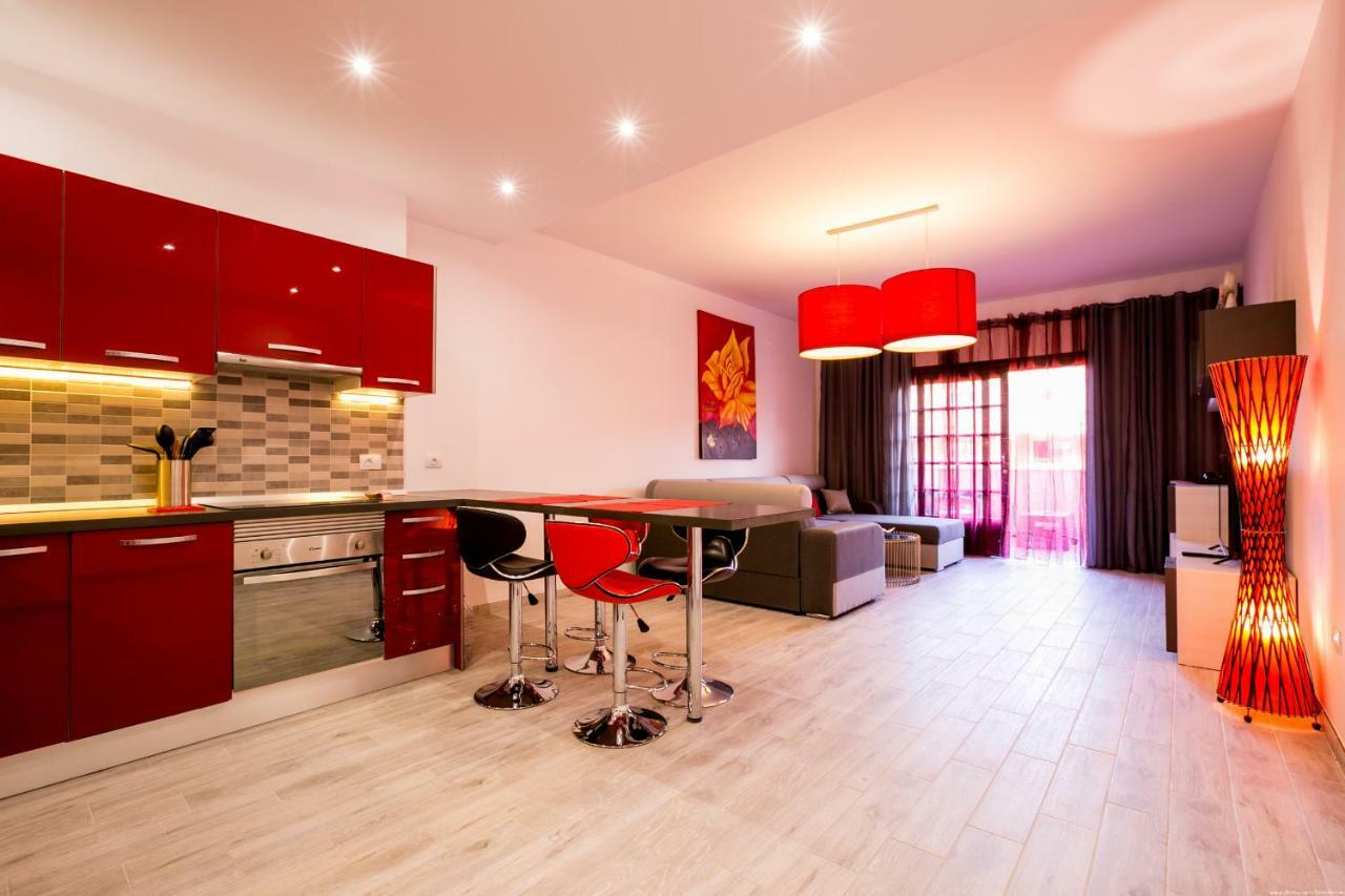 Spacious & Stylish Apartment Los Cristianos Los Cristianos  Luaran gambar